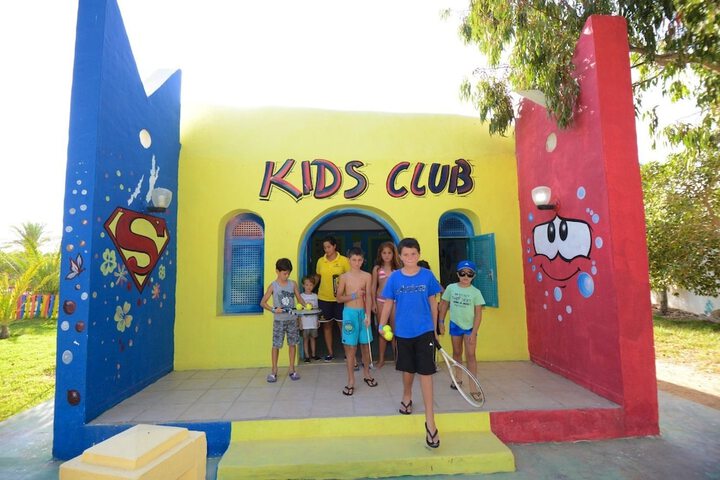 Children's play area - outdoor
