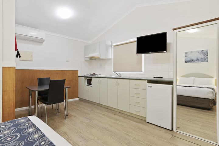Room 14 of 51