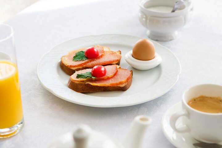 Breakfast/Coffee Service 39 of 56