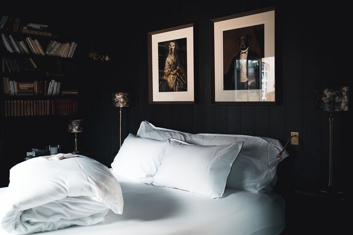 Room 10 of 55