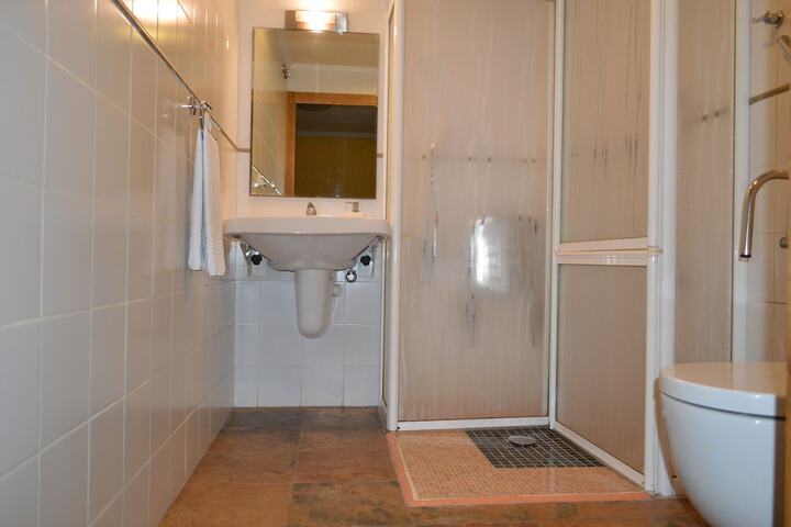 Room 14 of 35