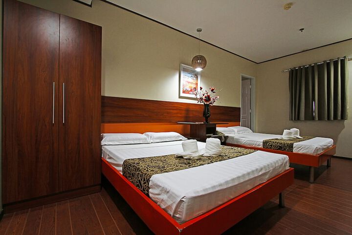 Room 16 of 58