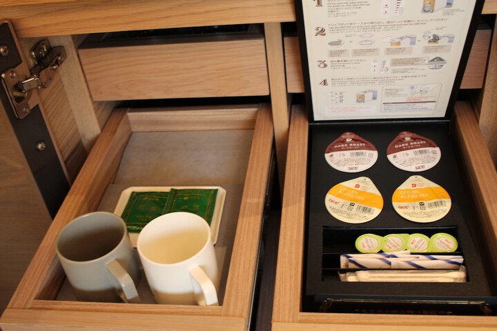 Breakfast/Coffee Service 40 of 76