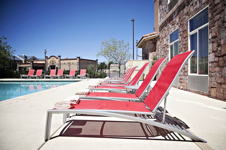 Sundeck