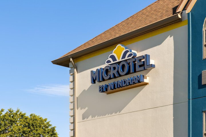 Hotel 59 of 60