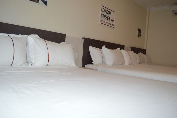 Room 26 of 57