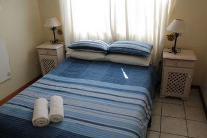 8 Wee Hoose Self Catering