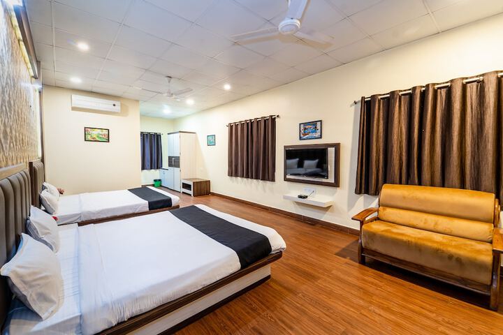 Room 12 of 95