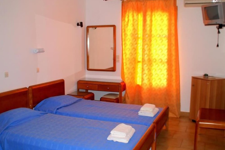 Room 14 of 58