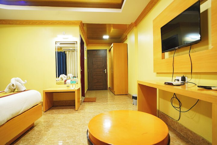 Room 14 of 94