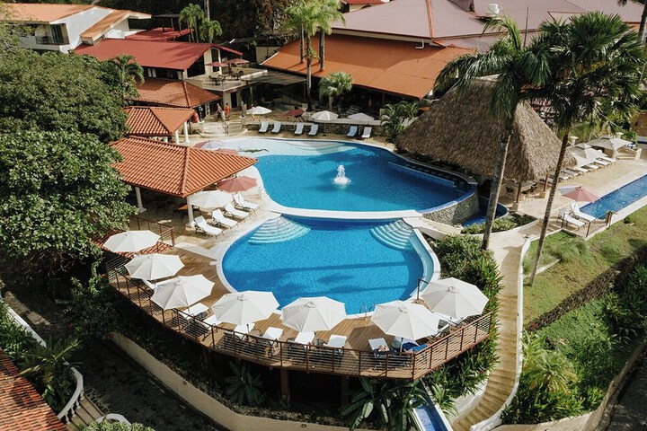 Pool 13 of 92