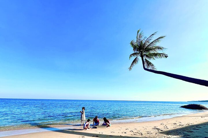 Beach 268 of 293