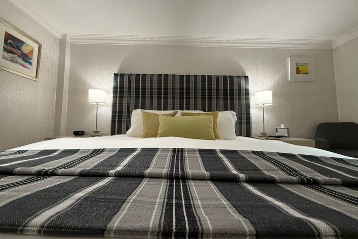 Room 18 of 79
