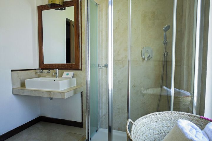 Bathroom Interior Photo