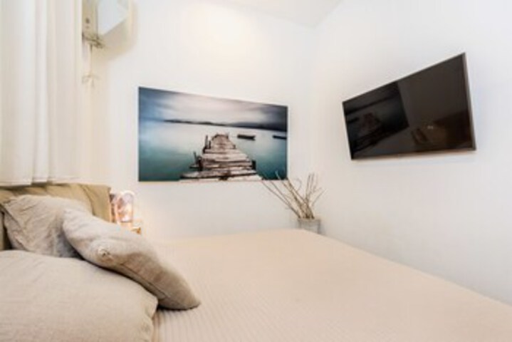 Room 20 of 21