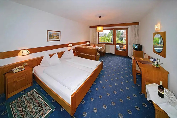 guest_rooms