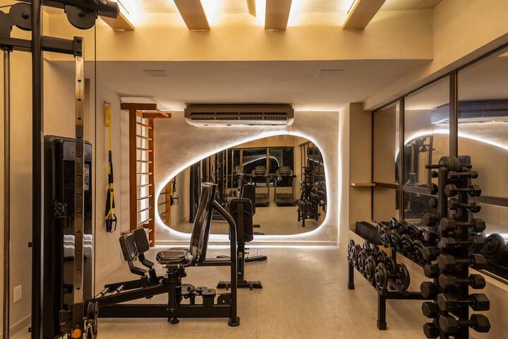 Hotel with Gym