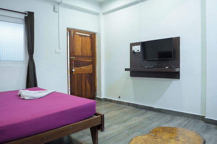 Room 13 of 86