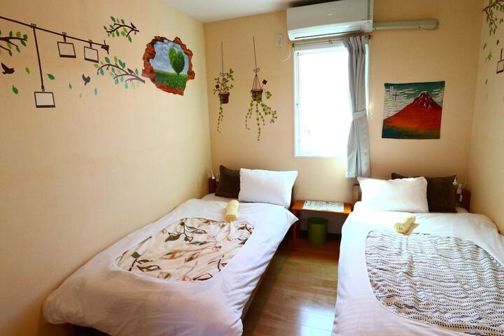 Room 26 of 57