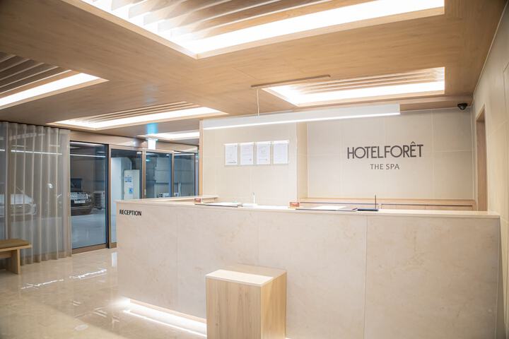 Hotel Interior 3 of 144