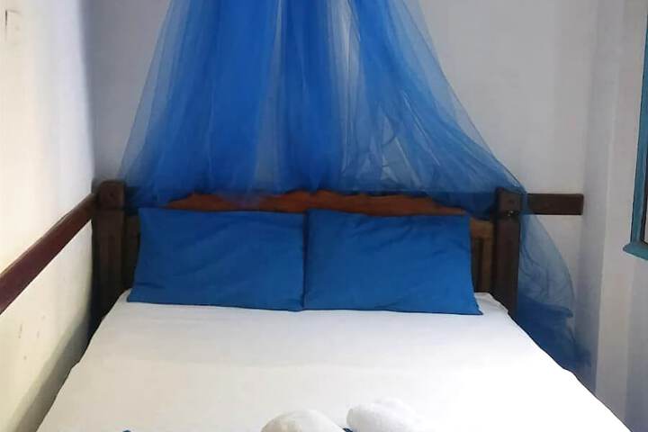 Room 4 of 21