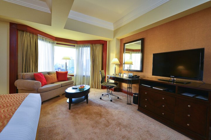 Room 9 of 60