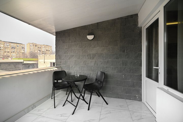 Terrace/Patio 13 of 33