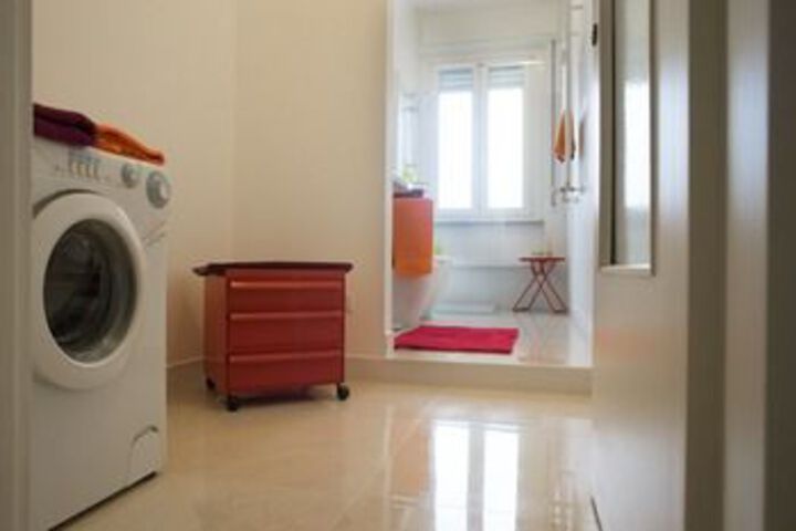 Room 3 of 31