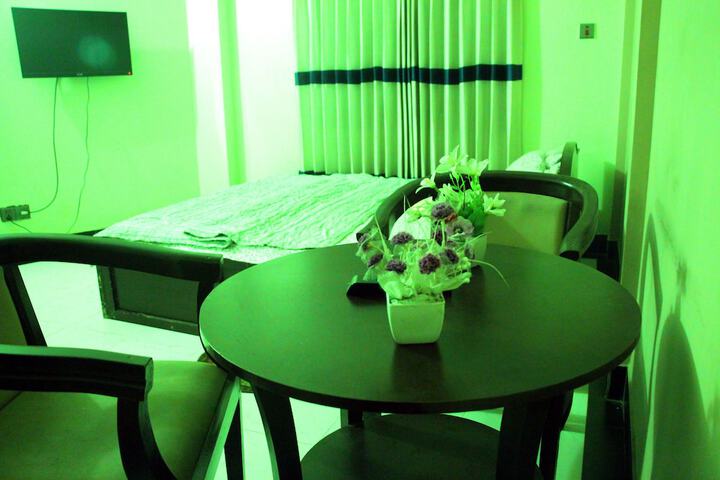 Room 12 of 14