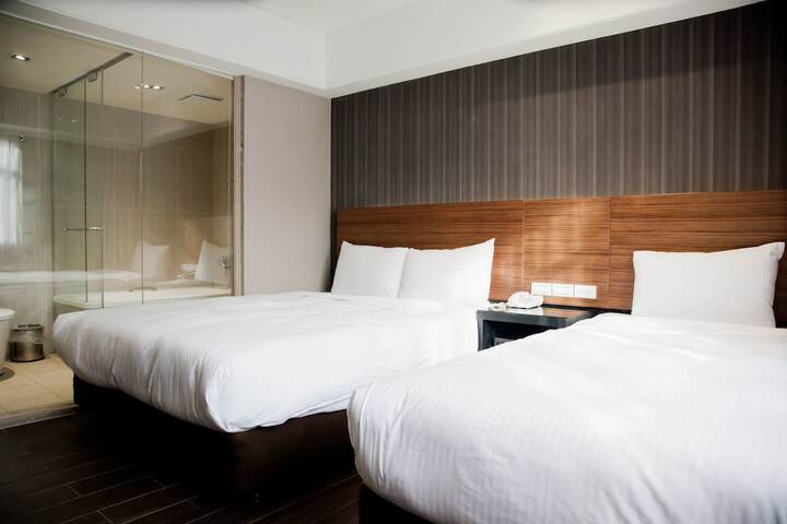 Room 21 of 95
