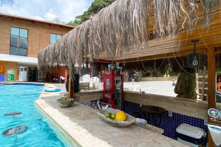 Pool 64 of 70