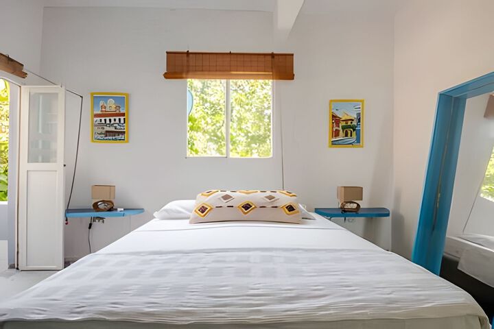 Room 29 of 32