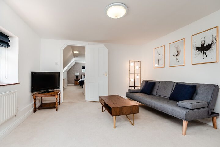 Room 4 of 31