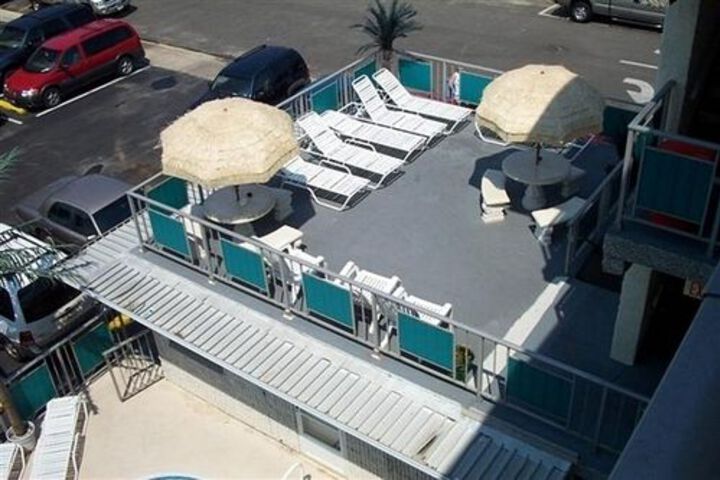 Sundeck 59 of 63