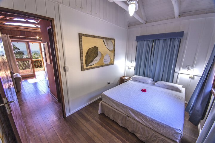 Room 5 of 45