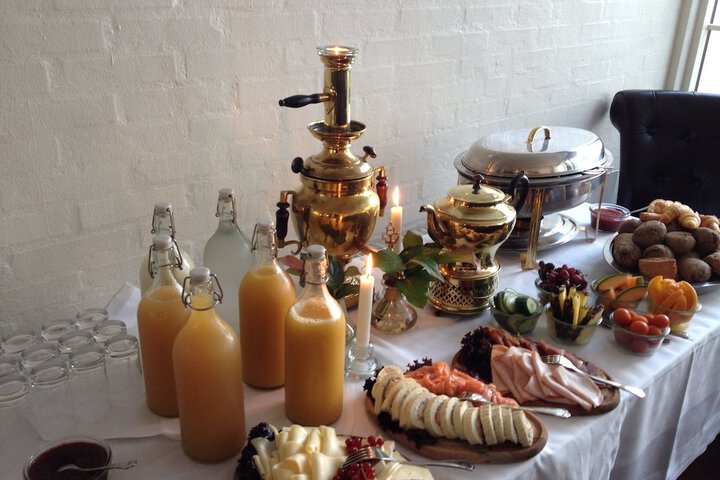 Breakfast/Coffee Service 29 of 50