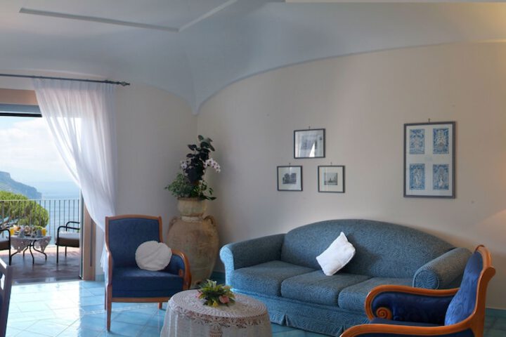 Room 7 of 88