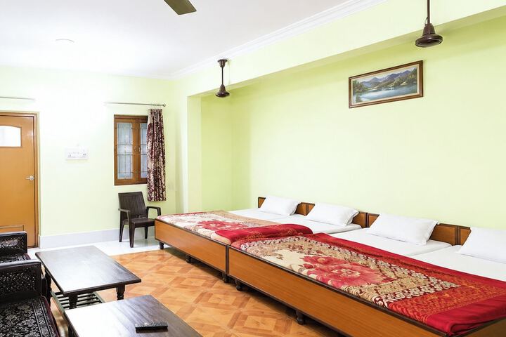 Room 3 of 13