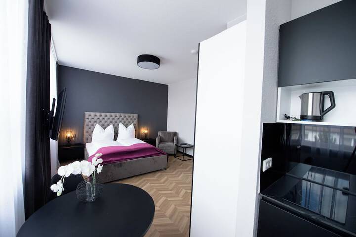 Room 22 of 35