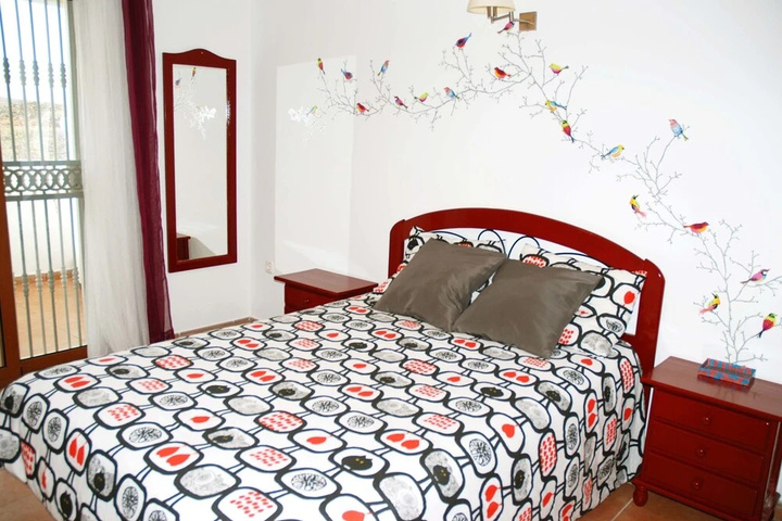 Room 5 of 11
