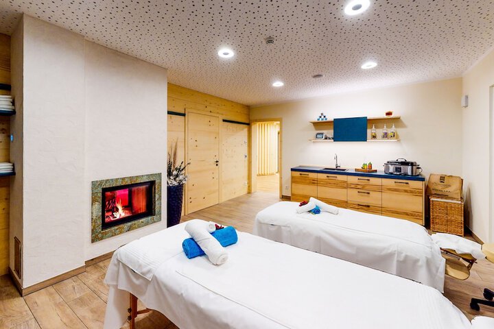 Spa 21 of 34