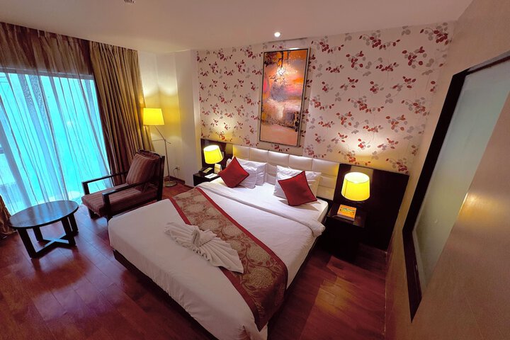 Room 19 of 121