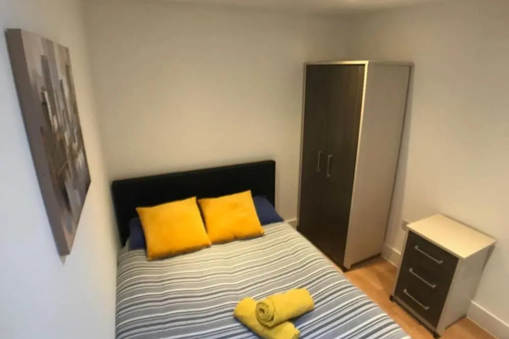Room 20 of 25
