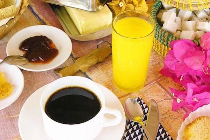Breakfast/Coffee Service 40 of 65
