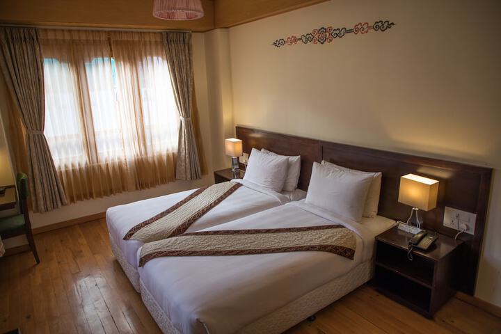 Room 11 of 21