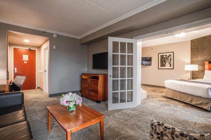 Room 42 of 84