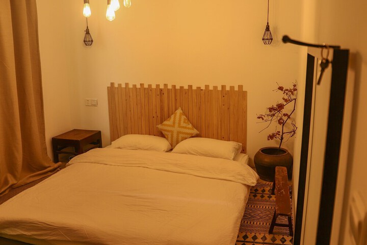 Room 56 of 109
