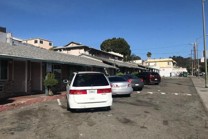 Property Grounds 4 of 5