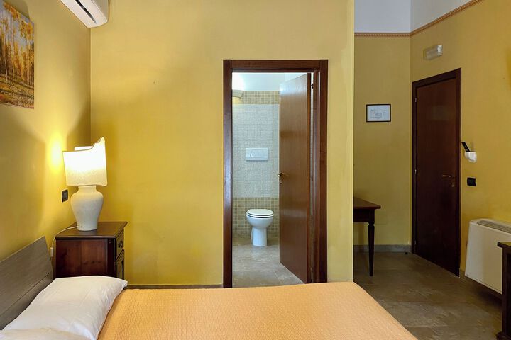 Room 36 of 78