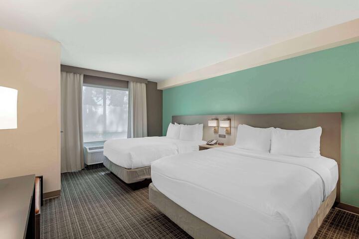 2 Queen Beds Suite (4 of 14)